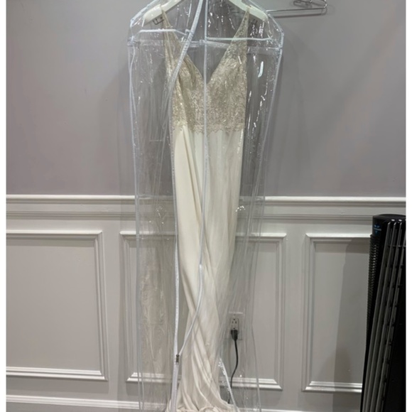 Enaura Bridal Jane Wedding Dress and Veil, #ES851 - Picture 1 of 15